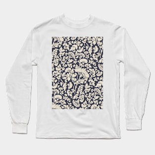 Cream Hemlock Print on Charcoal Grey -  Floral Repeat Pattern Long Sleeve T-Shirt